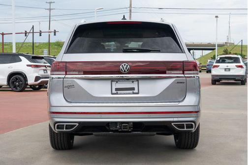 Silver Mist 2026 Volkswagen Atlas 2.0T SEL Premium R-Line 4MOTION
