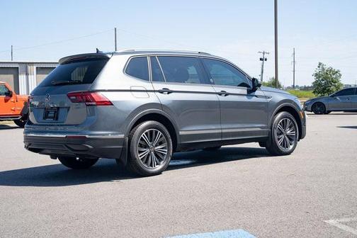 2024 Volkswagen Tiguan 2.0T Wolfsburg Edition