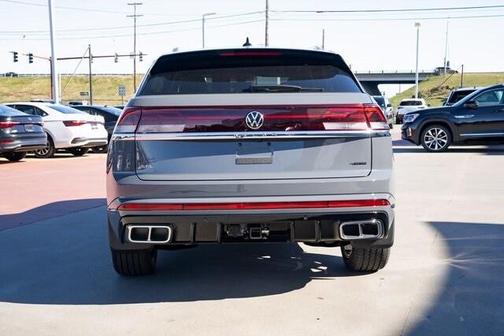 2026 Volkswagen Atlas Cross Sport 2.0T SEL Premium