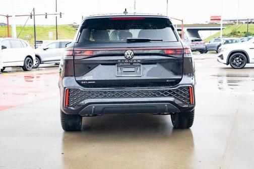 2026 Volkswagen Tiguan 2.0T SEL R-Line 4MOTION