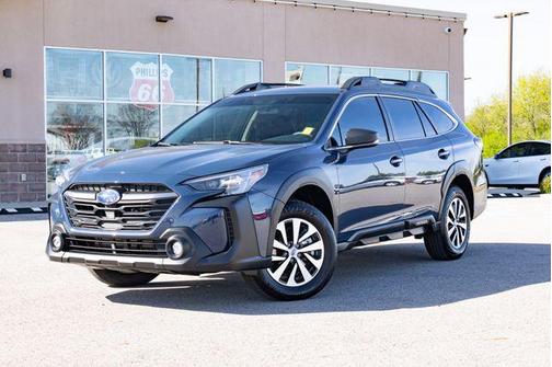 2025 Subaru Outback Base