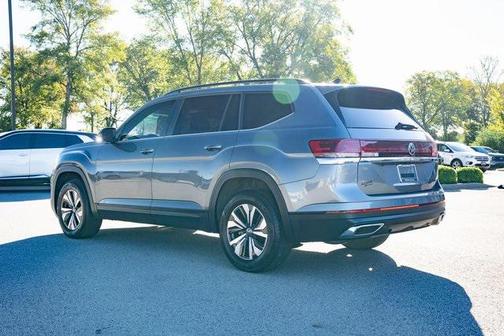 2024 Volkswagen Atlas 2.0T SE