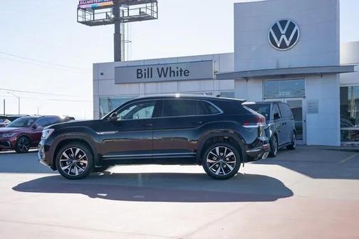 2026 Volkswagen Atlas Cross Sport 2.0T SEL Premium