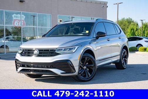 2024 Volkswagen Tiguan 2.0T SE R-Line Black