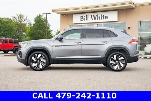 2024 Volkswagen Atlas Cross Sport 2.0T SE w/Technology 4MOTION