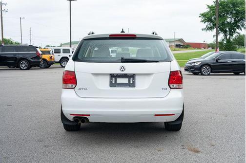 Pure White 2014 Volkswagen Jetta SportWagen DSG TDI