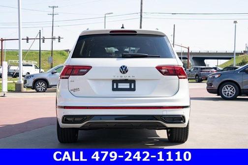 2023 Volkswagen Tiguan 2.0T SE R-Line Black