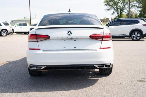 2020 Volkswagen Passat 2.0T R-Line