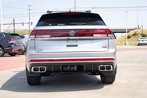 2026 Volkswagen Atlas Cross Sport 2.0T SEL Premium