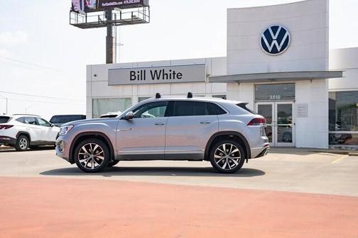 2026 Volkswagen Atlas Cross Sport 2.0T SEL Premium