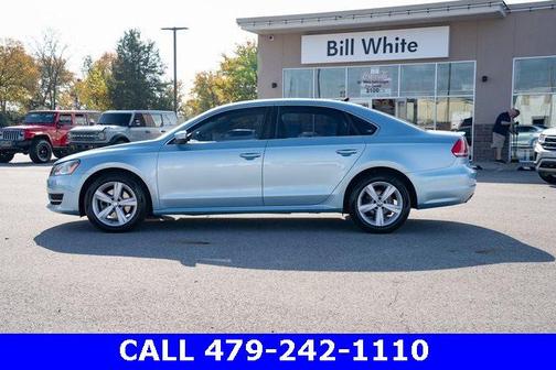 2013 Volkswagen Passat 2.0 TDI SE w/ Sunroof