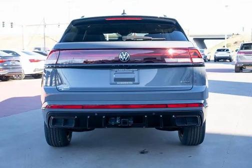 2026 Volkswagen Atlas Cross Sport 2.0T SEL