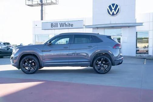 2026 Volkswagen Atlas Cross Sport 2.0T SEL