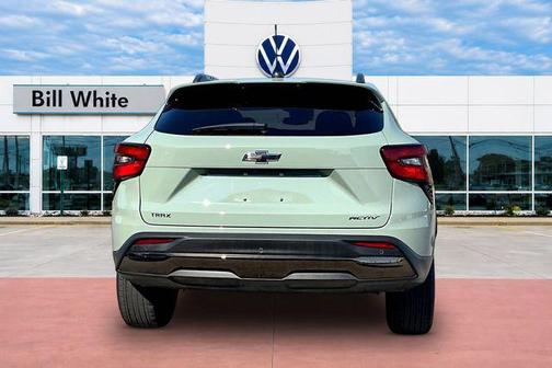 Cacti Green 2025 Chevrolet Trax FWD ACTIV