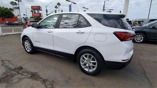 2022 Chevrolet Equinox LS