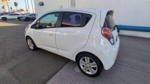 Summit White 2014 Chevrolet Spark 1LT