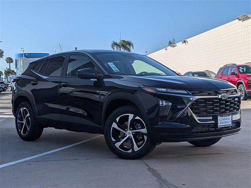 2025 Chevrolet Trax FWD 1RS