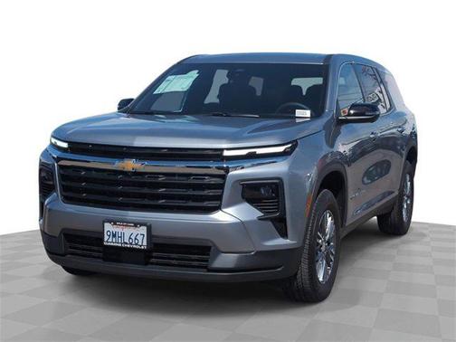 2024 Chevrolet Traverse LS