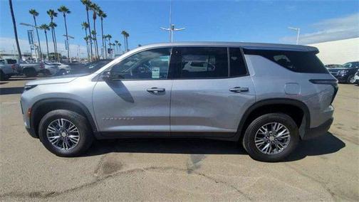 2024 Chevrolet Traverse LS