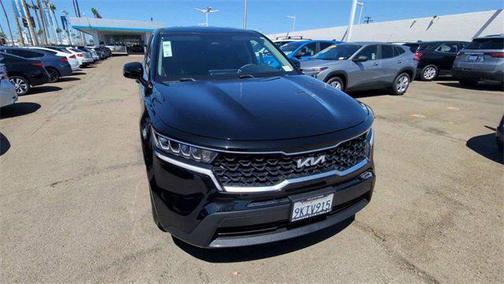 2022 Kia Sorento LX
