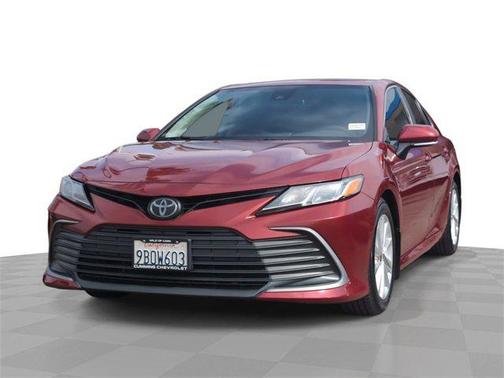 2022 Toyota Camry LE