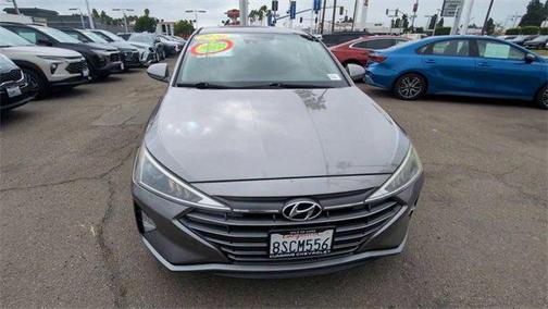 2020 Hyundai ELANTRA SE