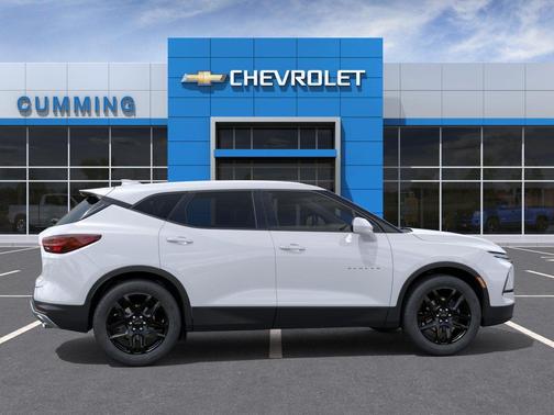 Summit White 2026 Chevrolet Blazer 2LT