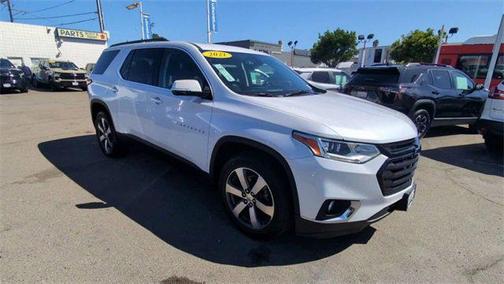 2021 Chevrolet Traverse LT Leather