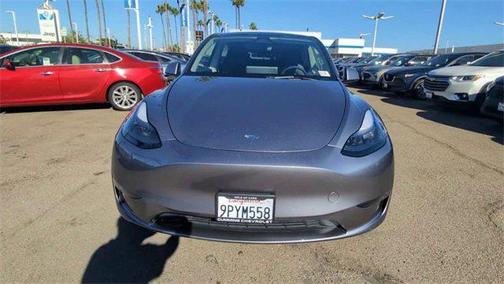 2025 Tesla Model Y Long Range Dual Motor All-Wheel Drive