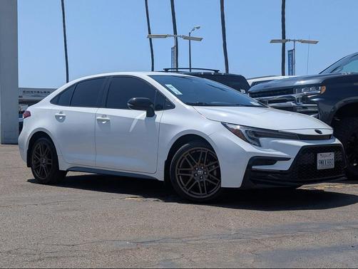 Ice Cap 2024 Toyota Corolla Hybrid L