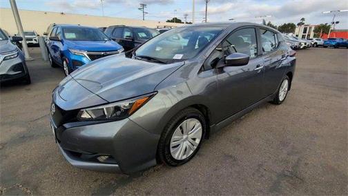 2025 Nissan Leaf S