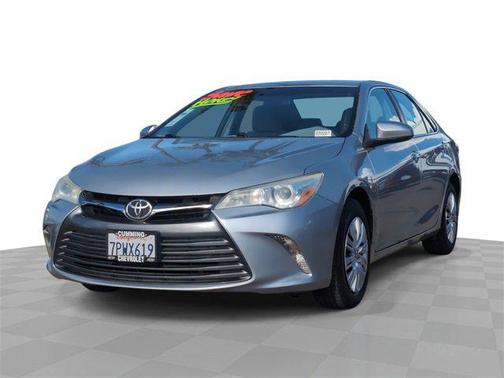 2016 Toyota Camry XSE
