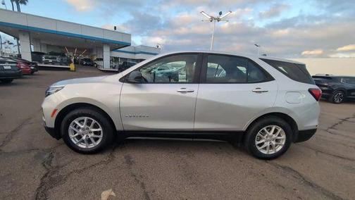 2022 Chevrolet Equinox LS