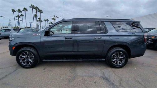 2021 Chevrolet Suburban 4WD Z71