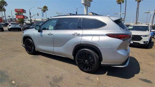2023 Toyota Highlander XSE