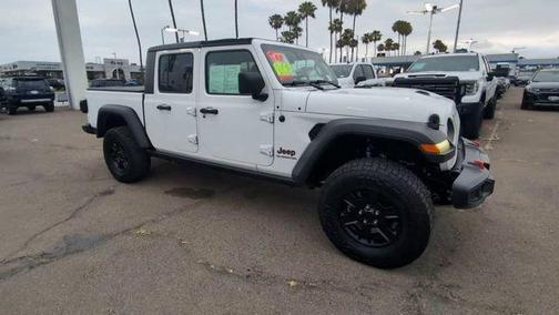 Bright White Clearcoat 2021 Jeep Gladiator Mojave 4x4