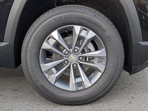 Mosaic Black Metallic 2026 Chevrolet Equinox 1LT