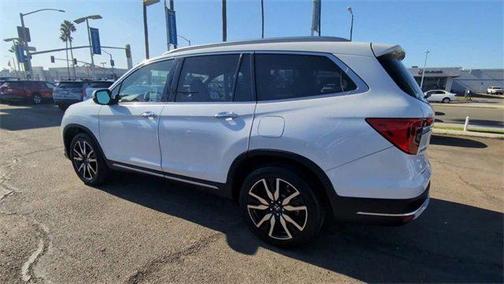 2020 Honda Pilot Touring 8-Passenger