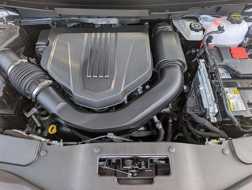 Sterling Gray Metallic 2026 Chevrolet Traverse AWD Z71