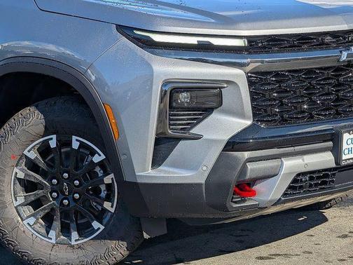 Sterling Gray Metallic 2026 Chevrolet Traverse AWD Z71