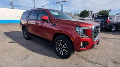 2024 GMC Yukon 4WD AT4