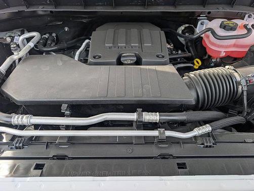 Summit White 2026 Chevrolet Silverado 1500 WT