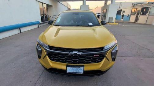 Nitro Yellow Metallic 2024 Chevrolet Trax FWD 1RS