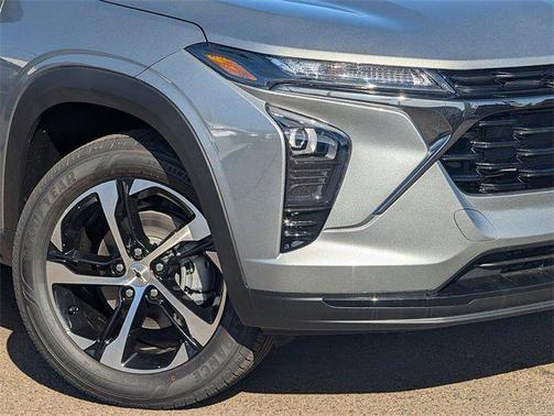 2025 Chevrolet Trax FWD 1RS