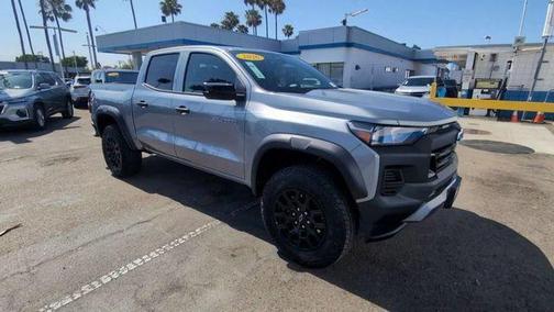 Sterling Gray Metallic 2026 Chevrolet Colorado Trail Boss