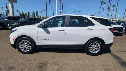 2022 Chevrolet Equinox LS