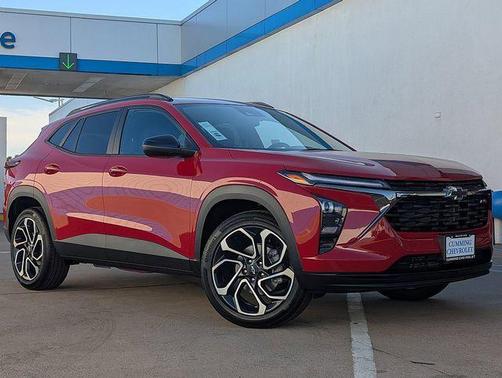 Apex Red 2026 Chevrolet Trax FWD 2RS