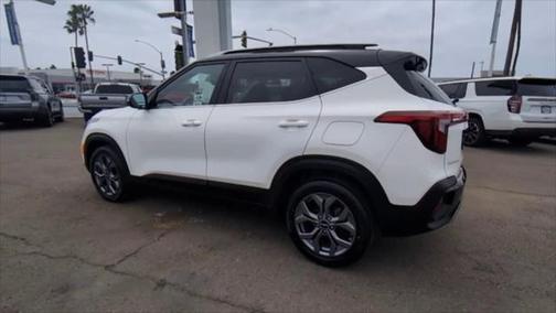 2024 Kia Seltos S