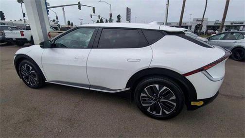 2022 Kia EV6 Light