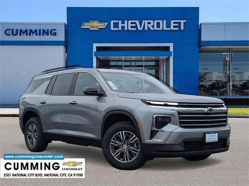 2025 Chevrolet Traverse LT